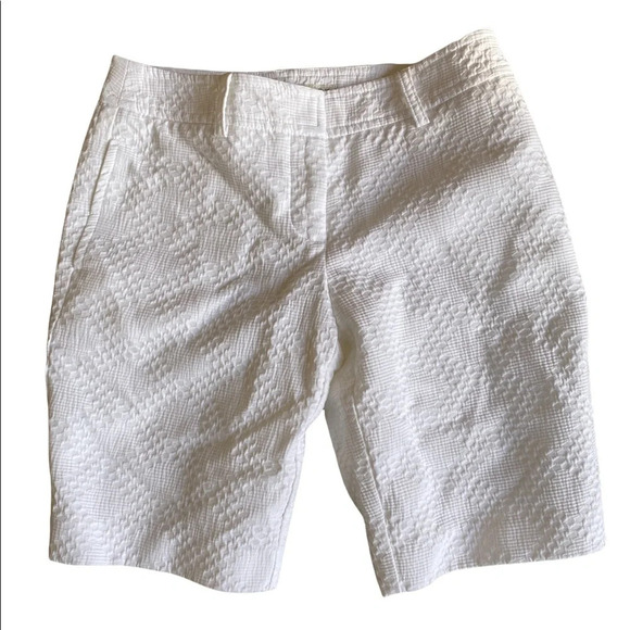 Trina Turk White Beehive Textured Shorts Sz 2 - Picture 1 of 6